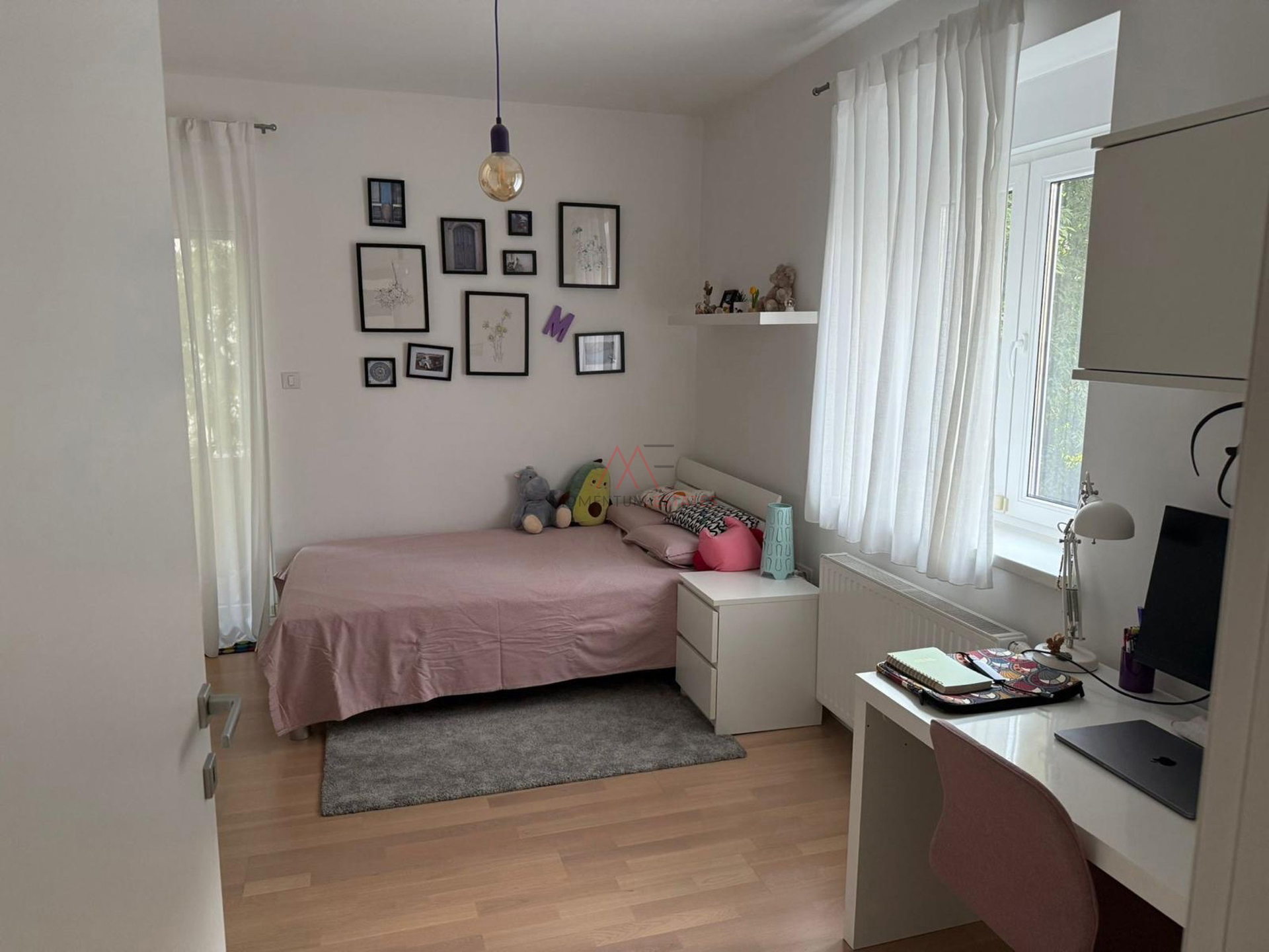 Ve&zcaron;ica&comma; luksuzni dvoeta&zcaron;ni stan