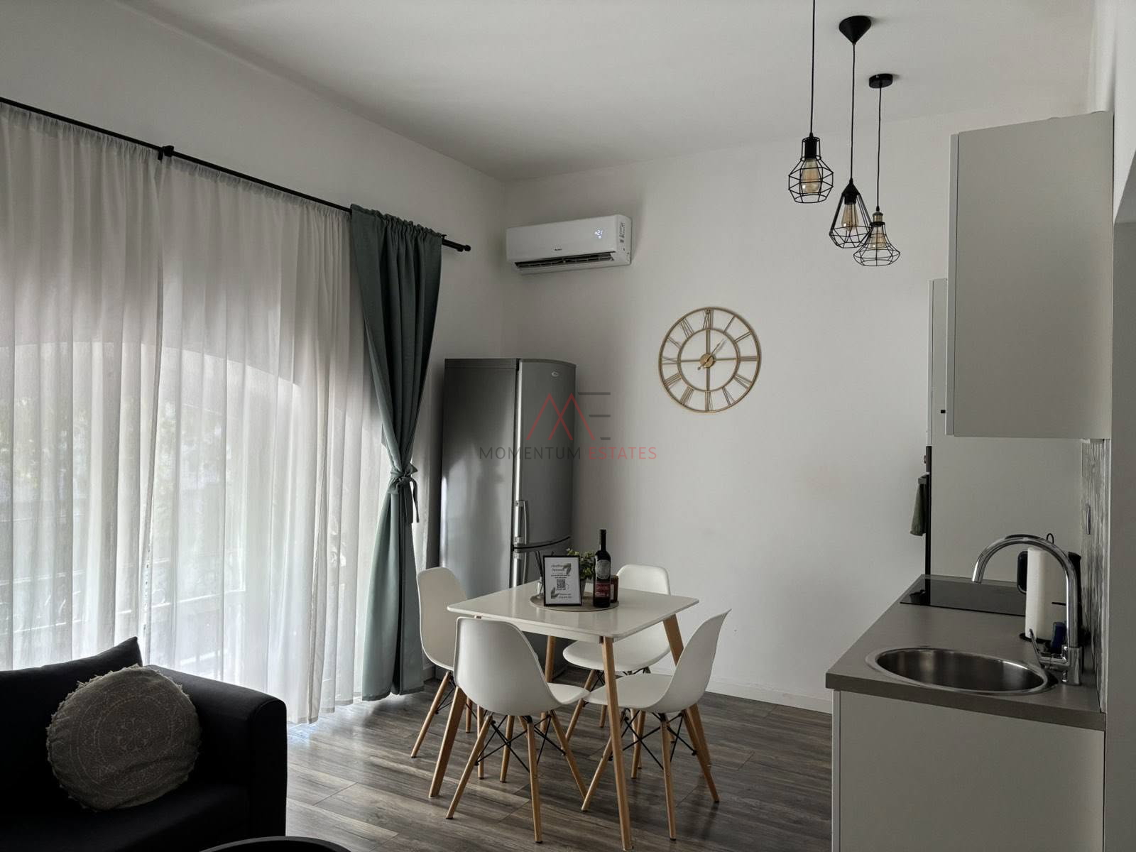 Rijeka centar&comma; 1s&plus;db za akademsku godinu