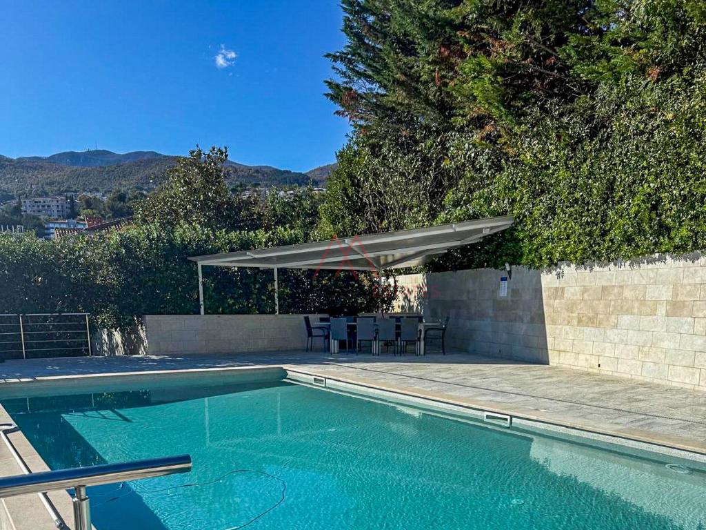 Wohnung&comma; 182 m2&comma; Vermietung&comma; Opatija - I&ccaron;i&cacute;i