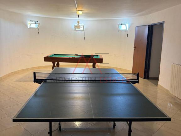 Wohnung&comma; 182 m2&comma; Vermietung&comma; Opatija - I&ccaron;i&cacute;i