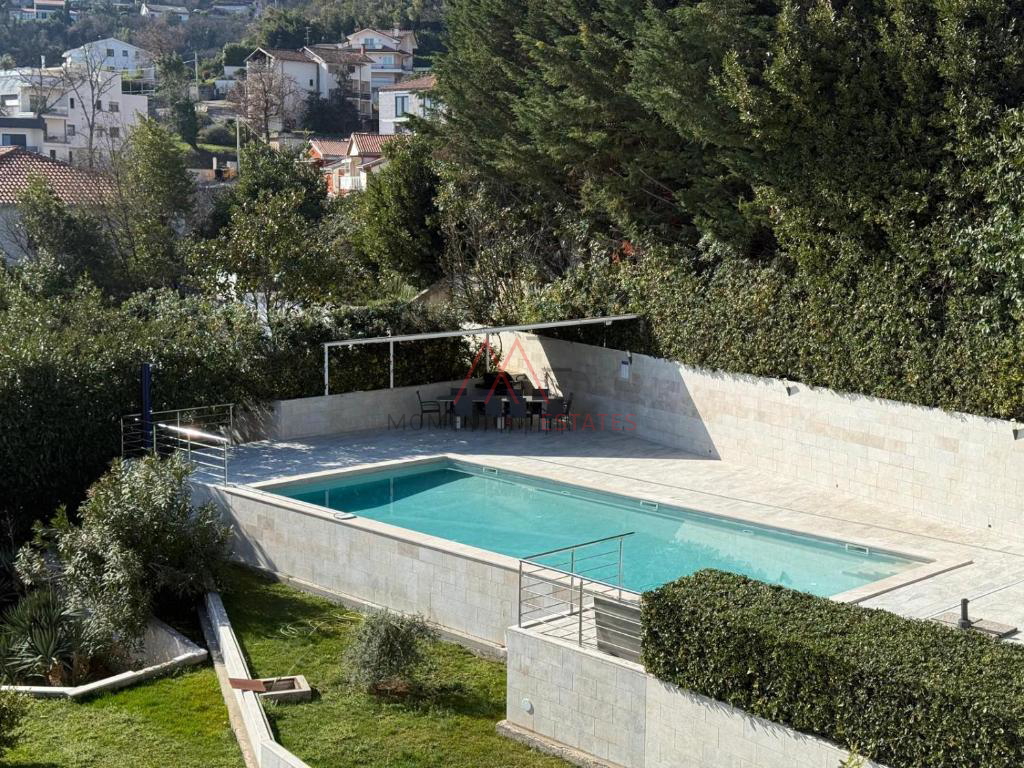 Wohnung&comma; 182 m2&comma; Vermietung&comma; Opatija - I&ccaron;i&cacute;i