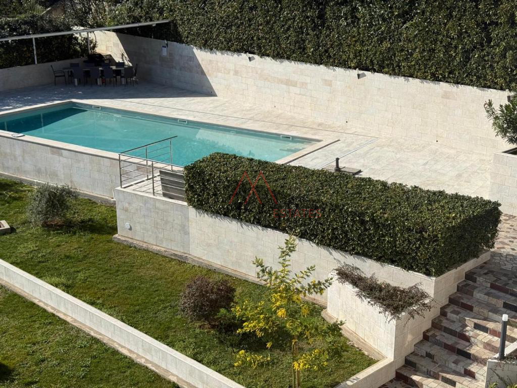 Wohnung&comma; 182 m2&comma; Vermietung&comma; Opatija - I&ccaron;i&cacute;i