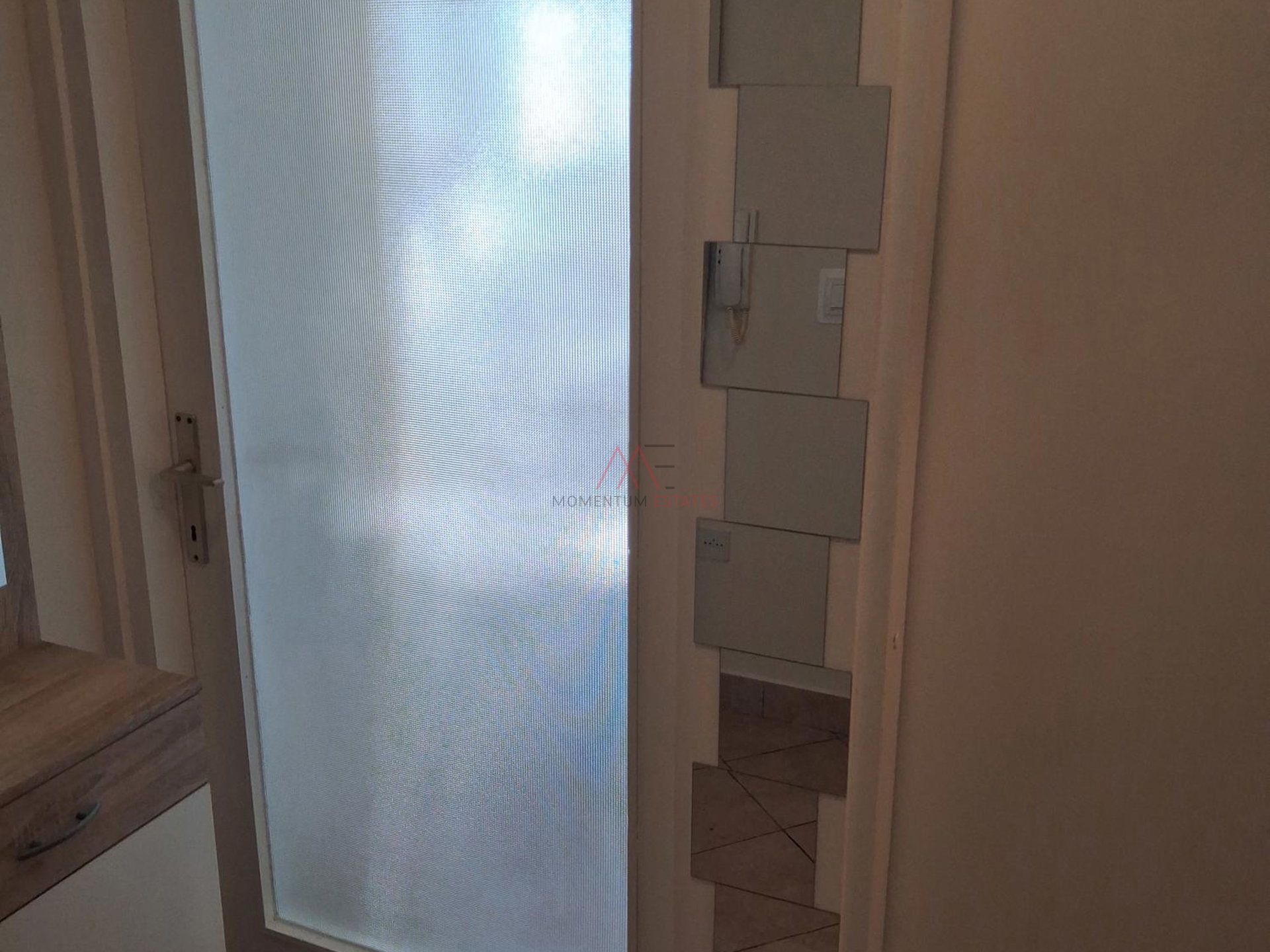 Wohnung&comma; 33 m2&comma; Vermietung&comma; Rijeka - Gornja Ve&zcaron;ica