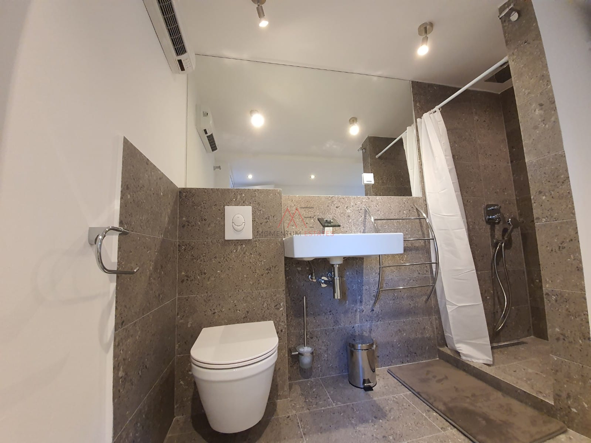 Appartamento, 30 m2, Affitto, Rijeka - Banderovo