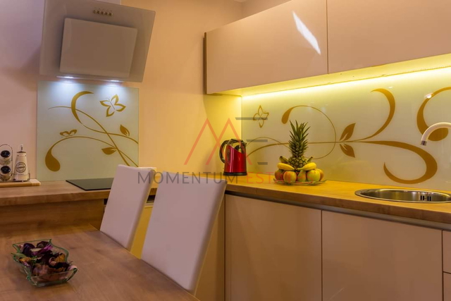 Stanovanje, 37 m2, Najem, Rijeka - Banderovo