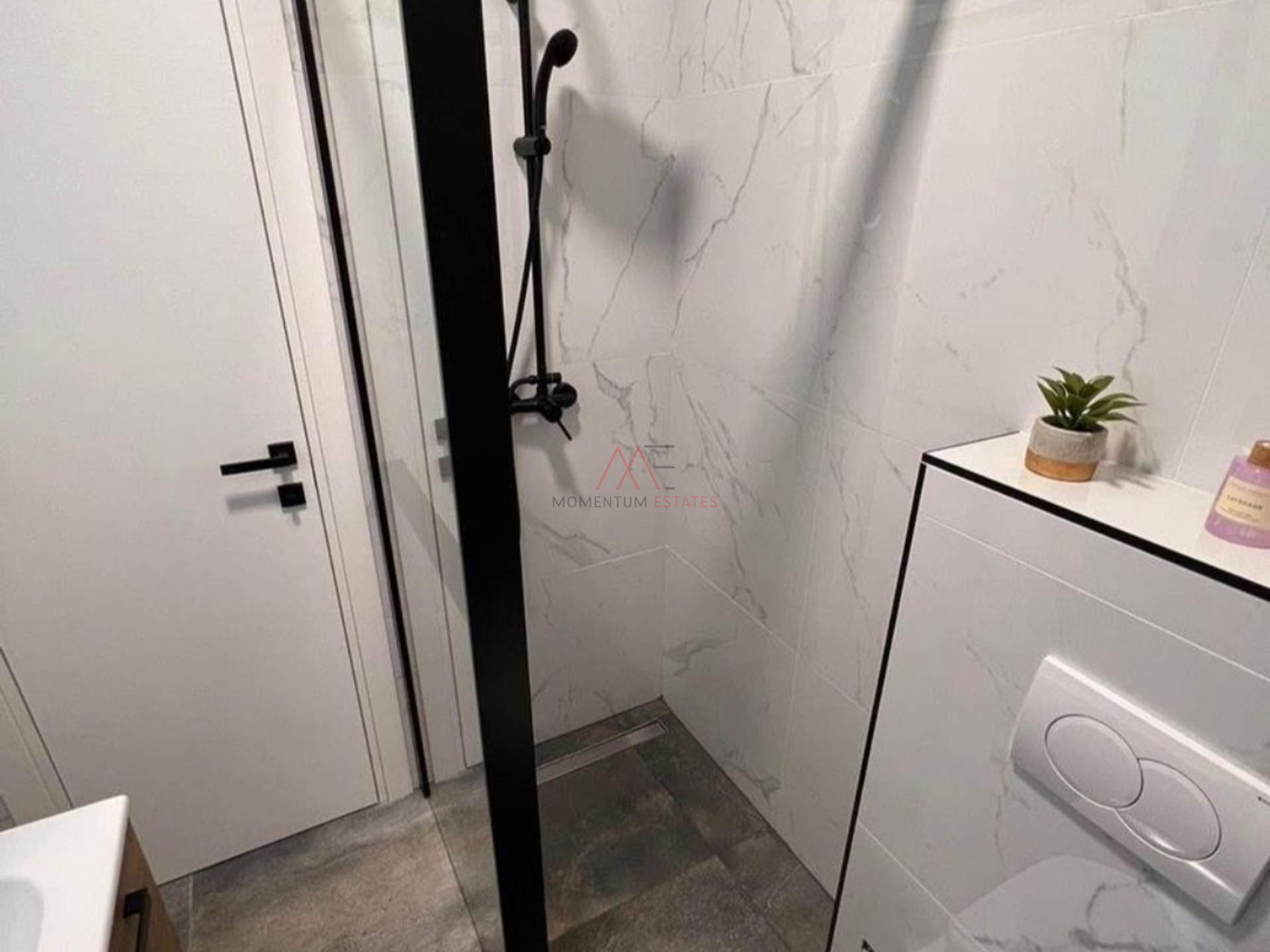 Brajda, 2s+db za studente