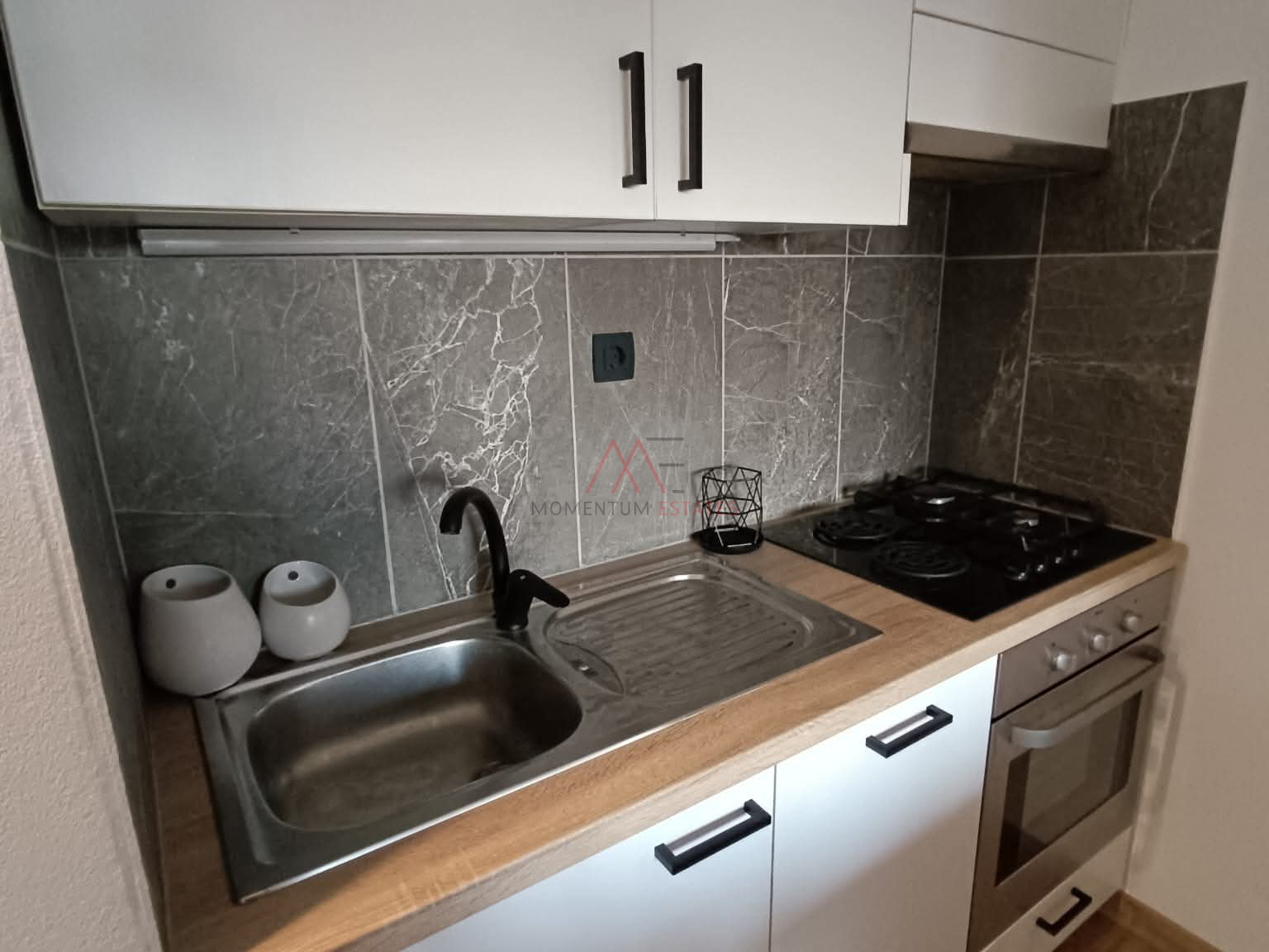 Appartamento&comma; 42 m2&comma; Affitto&comma; Rijeka - Krnjevo