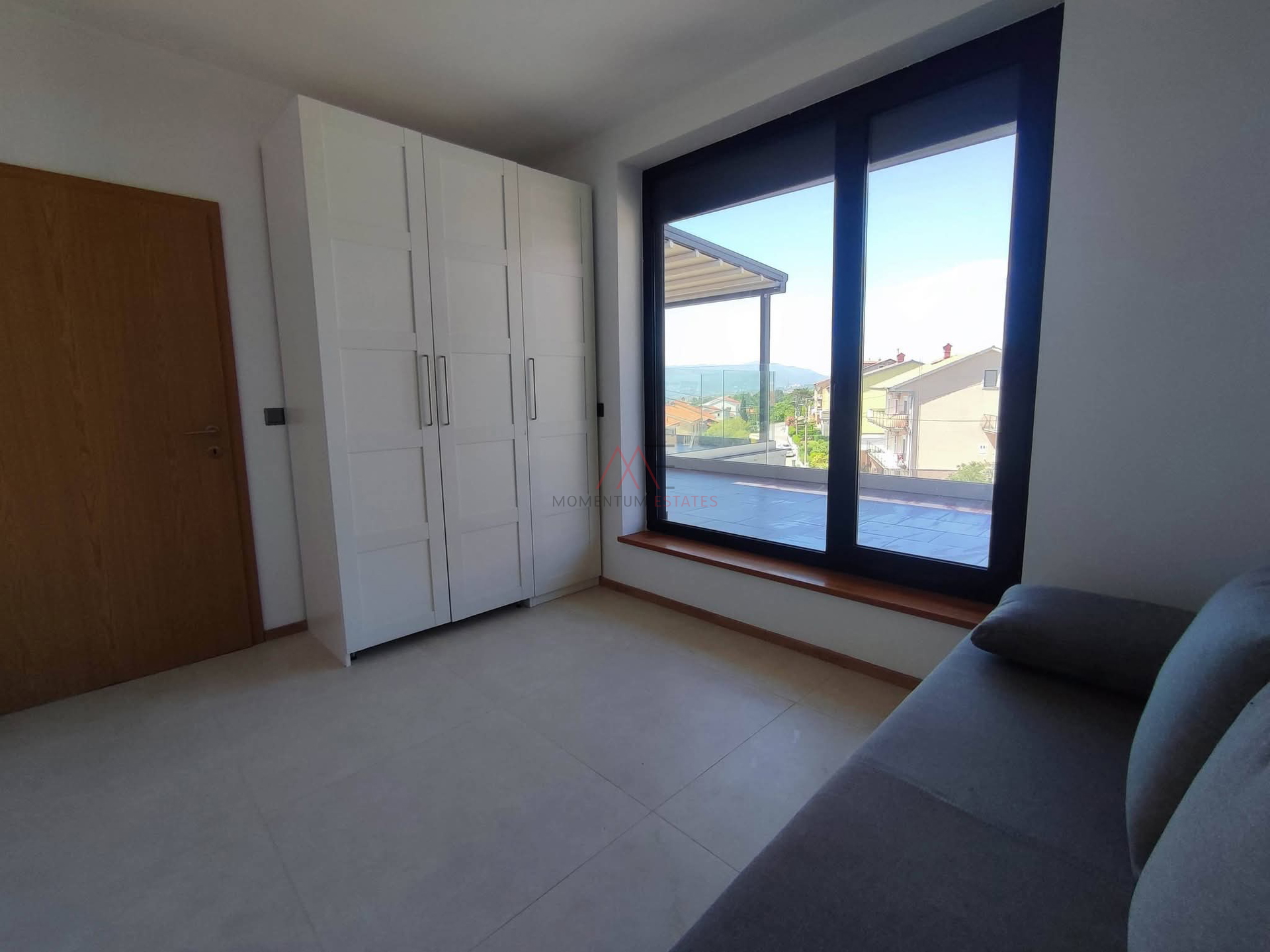 Wohnung&comma; 75 m2&comma; Vermietung&comma; Rijeka - Pulac
