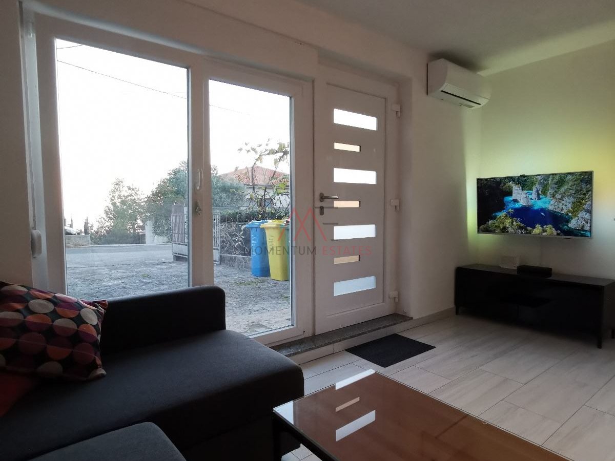 Wohnung, 50 m2, Vermietung, Rijeka - Zamet