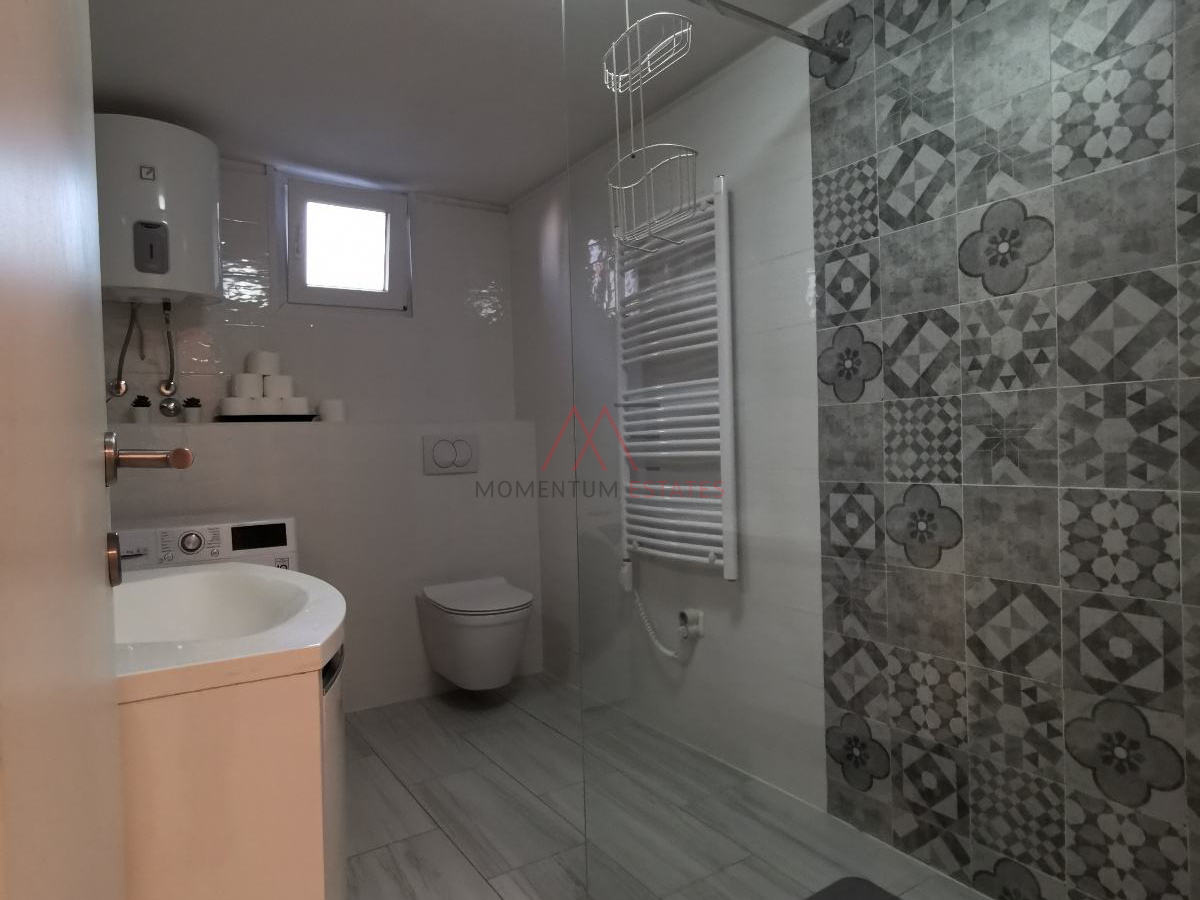 Wohnung, 50 m2, Vermietung, Rijeka - Zamet