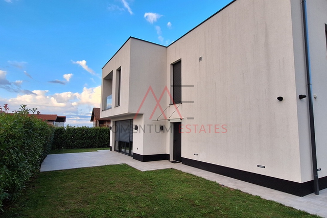 Stanovanje, 110 m2, Najem, Rijeka - Hosti