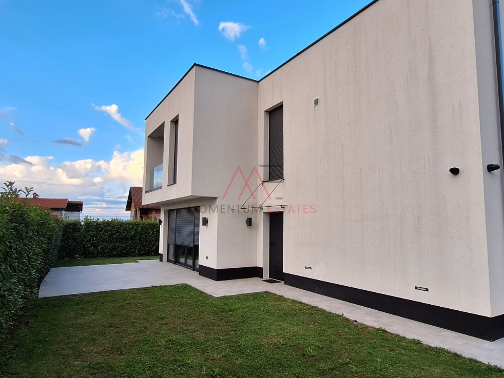 Hosti,moderan dvoetažni stan u novogradnji za najam