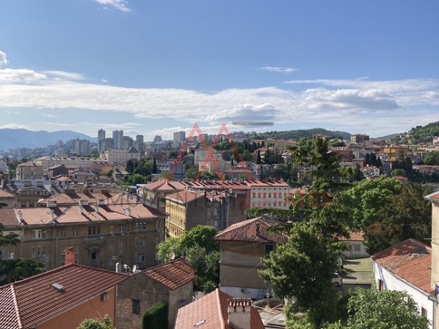 Moderan jednosoban stan u &scaron;irem centru