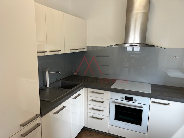 Rijeka centar&comma; novogradnja 2s&plus;db dugoro&ccaron;no