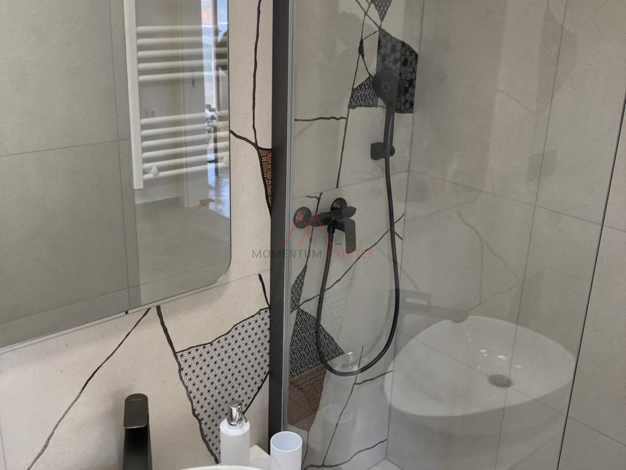 Moderan jednosoban stan u &scaron;irem centru