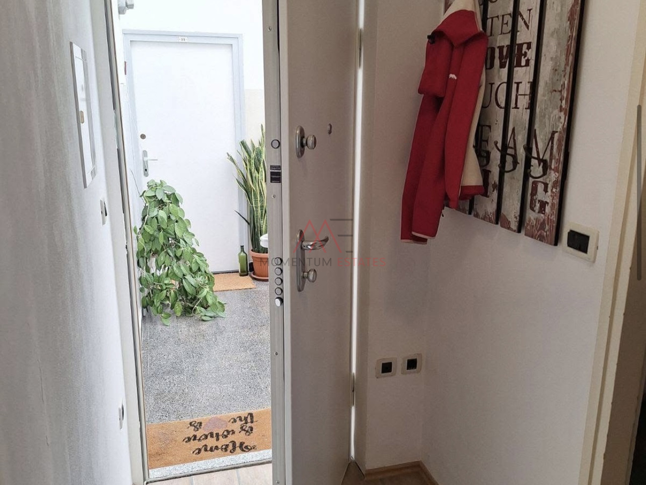 Apartment&comma; 38 m2&comma; For Sale&comma; Rijeka - Turni&cacute;