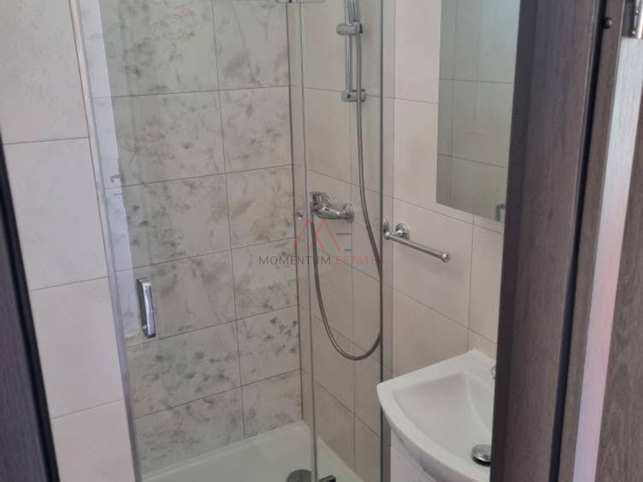 Zamet,novuređen stan za najam