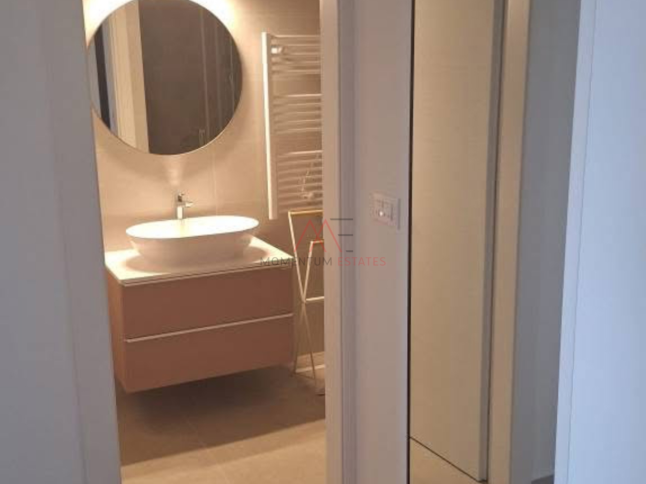 Martinkovac,moderan sta za najam