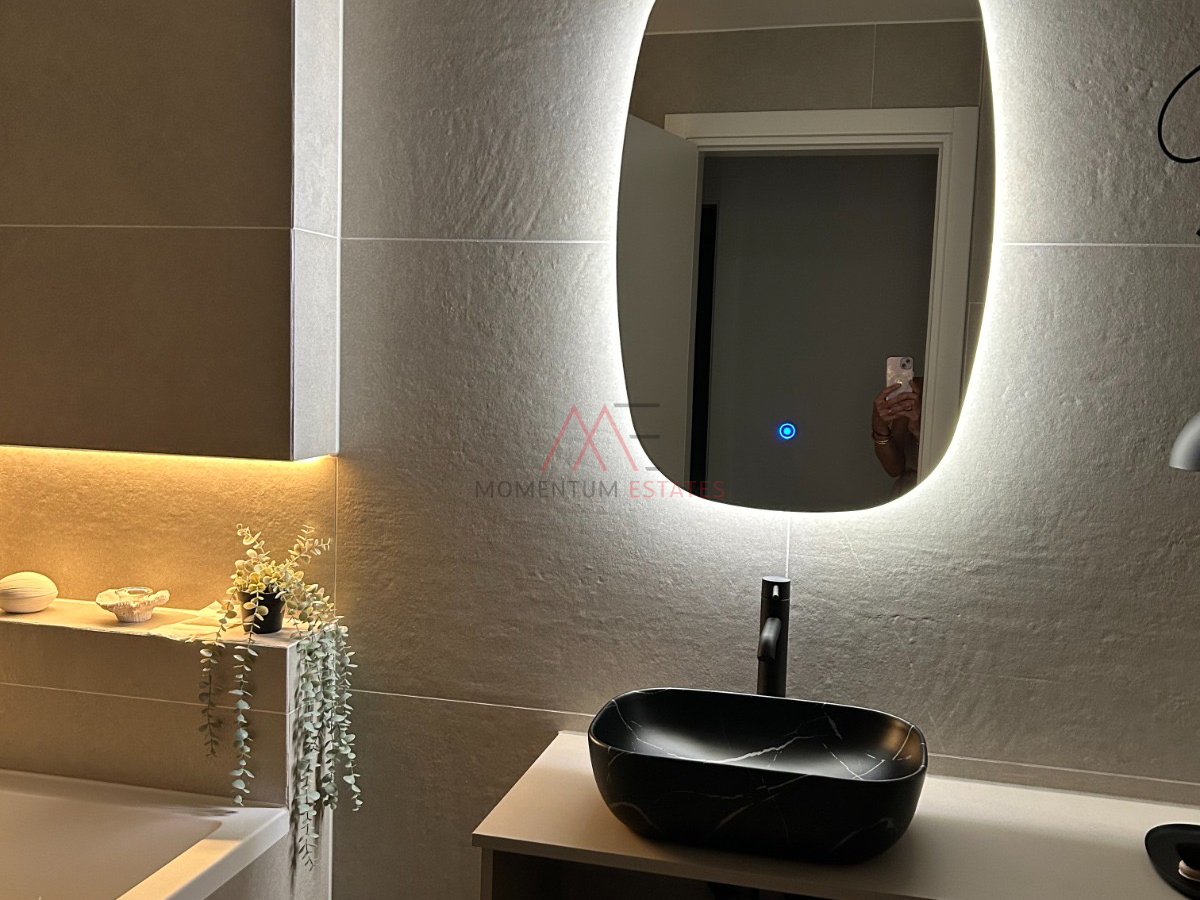 Hosti,moderan dvoetažni stan u novogradnji za najam