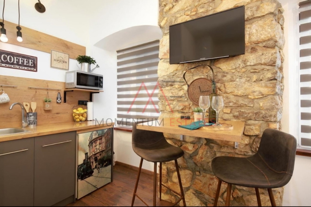 Apartment, 20 m2, For Rent, Rijeka - Centar