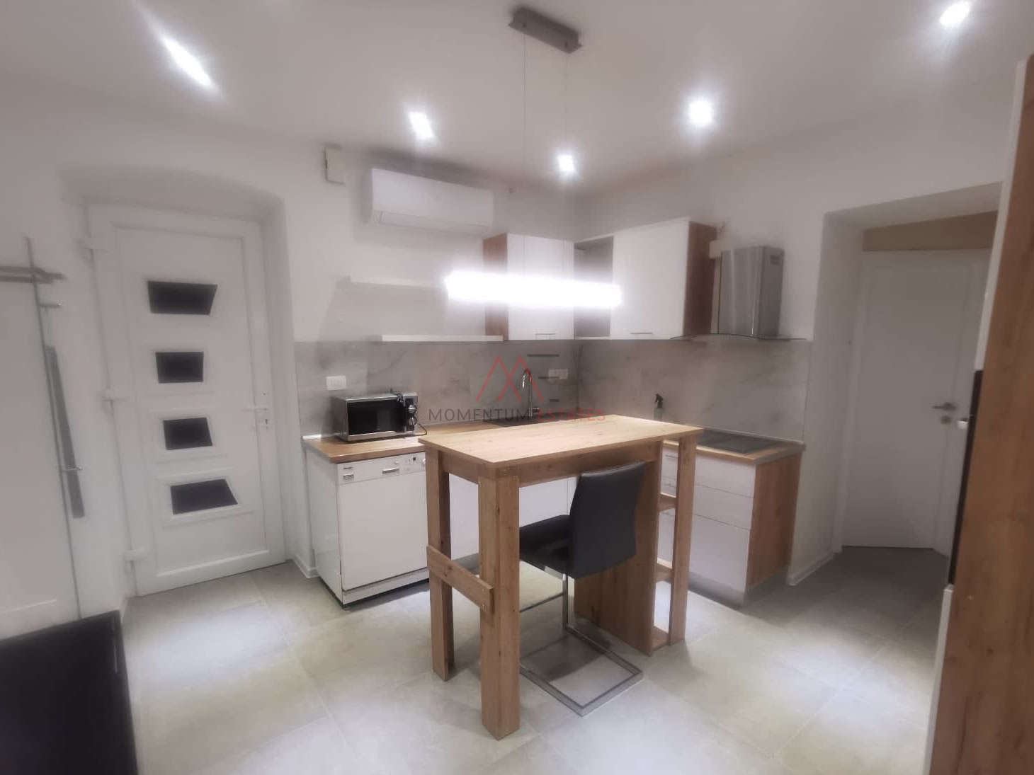 Appartamento, 70 m2, Affitto, Rijeka - Podmurvice