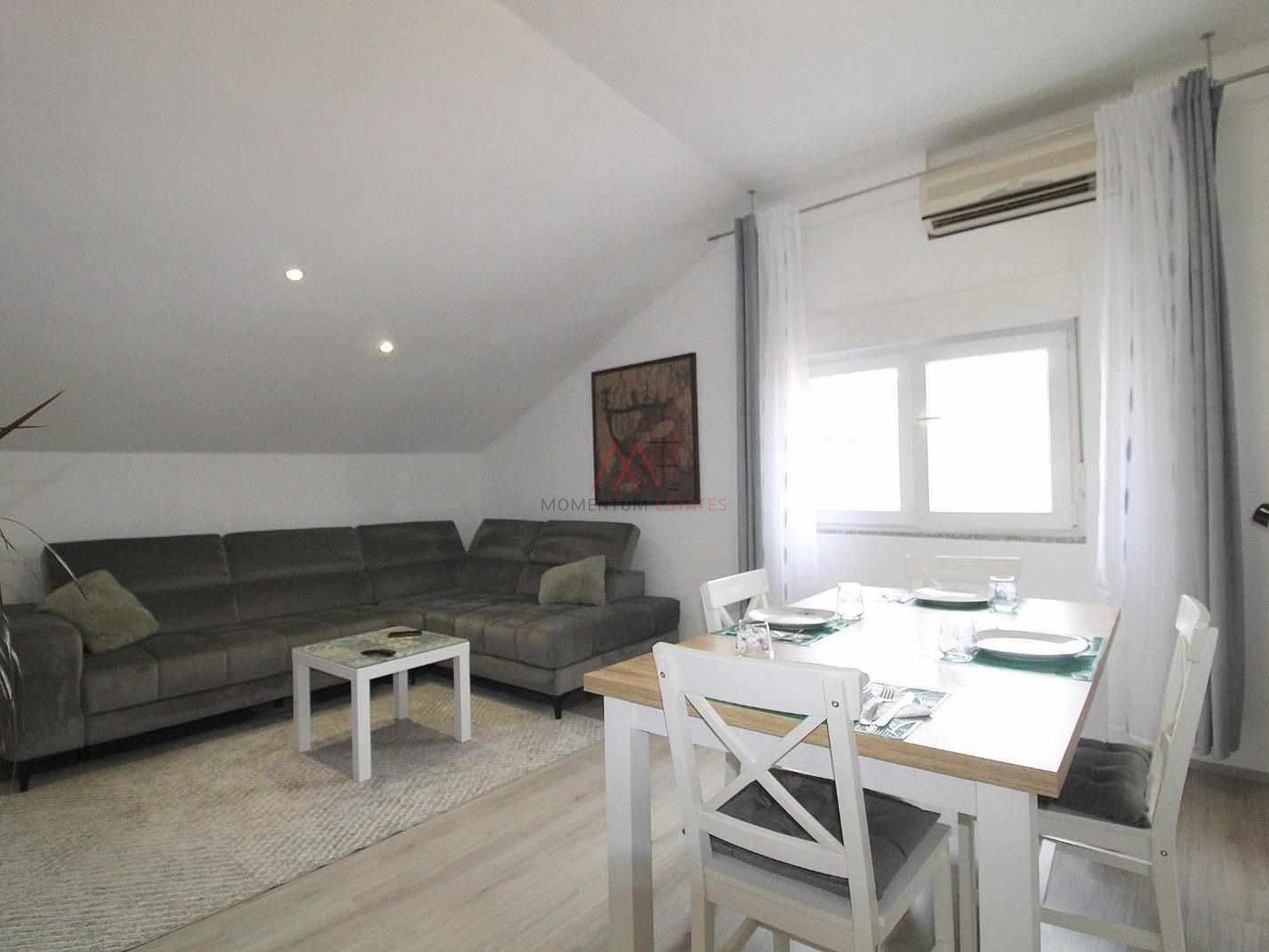 Stanovanje&comma; 45 m2&comma; Najem&comma; Rijeka - Centar