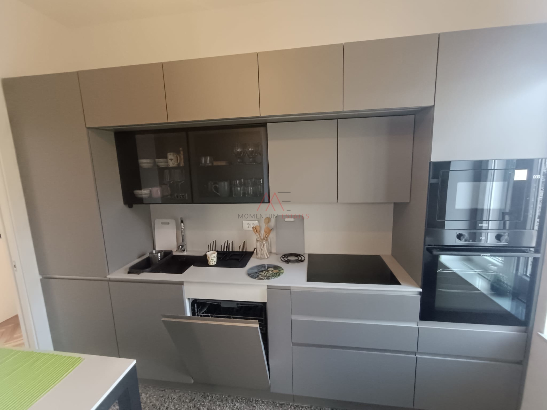 Wohnung, 82 m2, Vermietung, Rijeka - Pećine