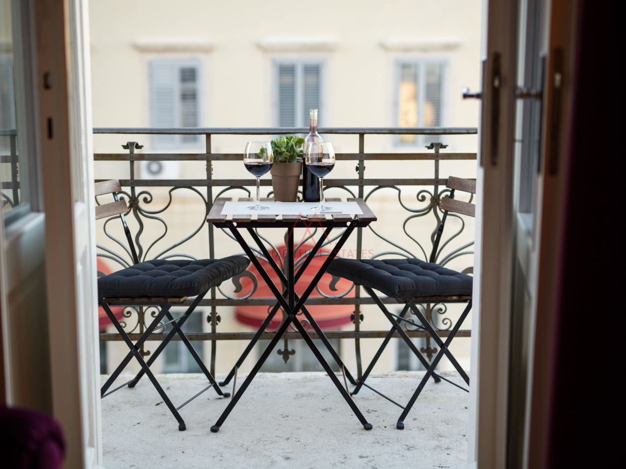 Centar,prekrasan stan za najam