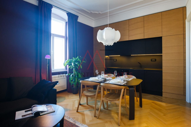 Wohnung, 60 m2, Vermietung, Rijeka - Centar