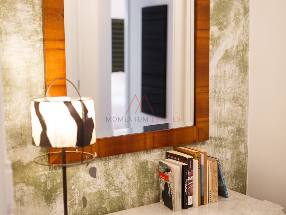 Centar,prekrasan stan za najam