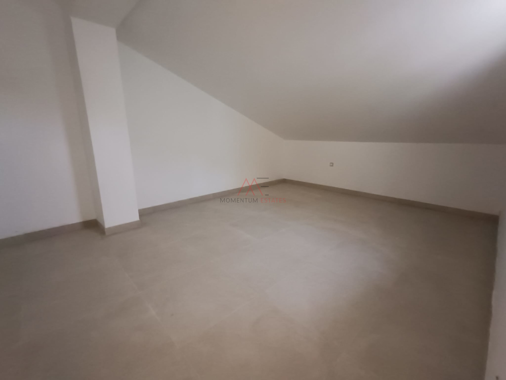 Crikvenica&comma; jednosobni stan s prostranom terasom