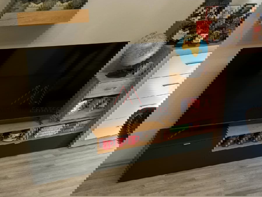 Rasto&ccaron;ine&comma; 2s&plus;db pogled more