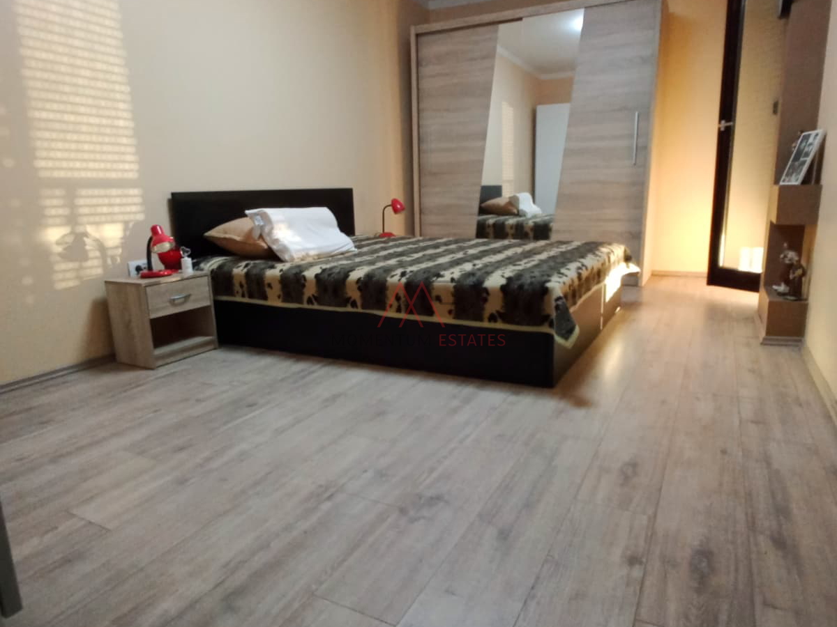 Rasto&ccaron;ine&comma; 2s&plus;db pogled more