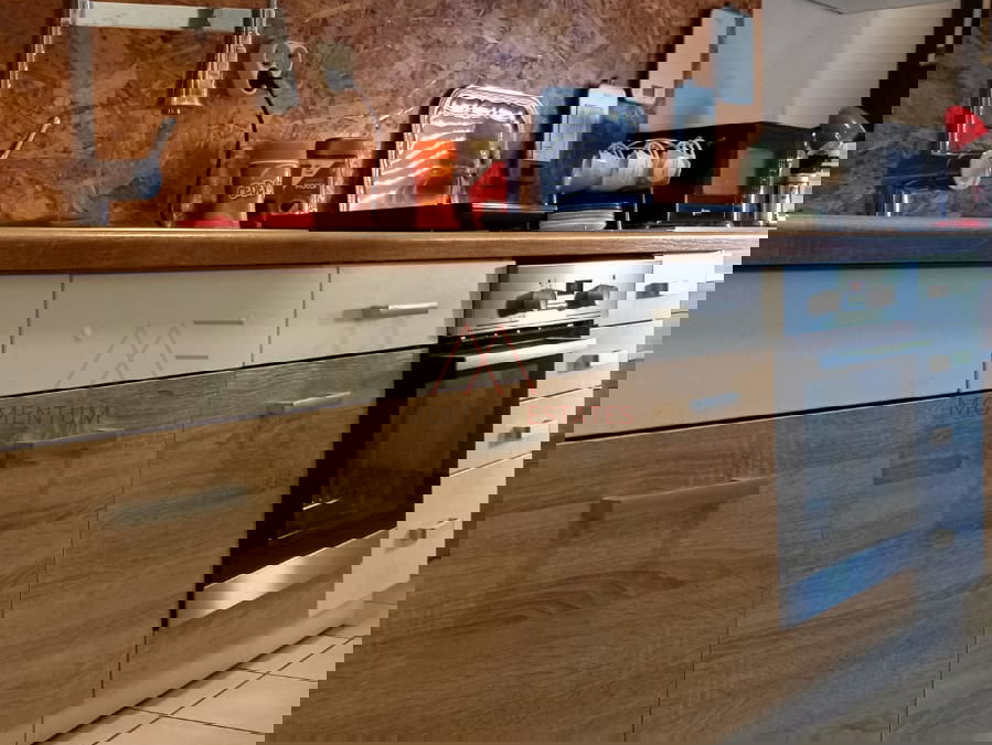 Rasto&ccaron;ine&comma; 2s&plus;db pogled more