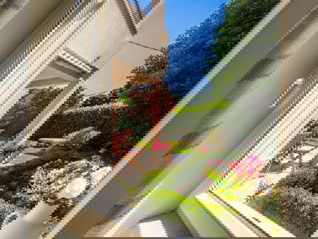 Trsat&comma; 1s&plus;db najam na godinu dana