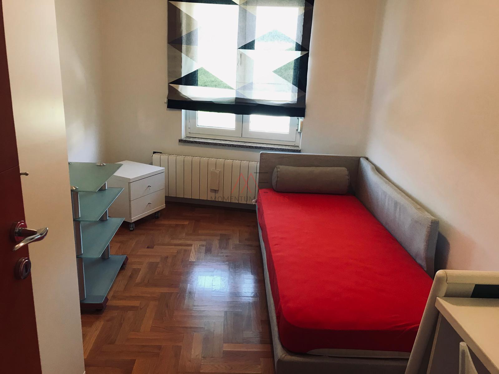 Mar&ccaron;eljeva Draga&comma; komforan 3s&plus;db sa parkingom