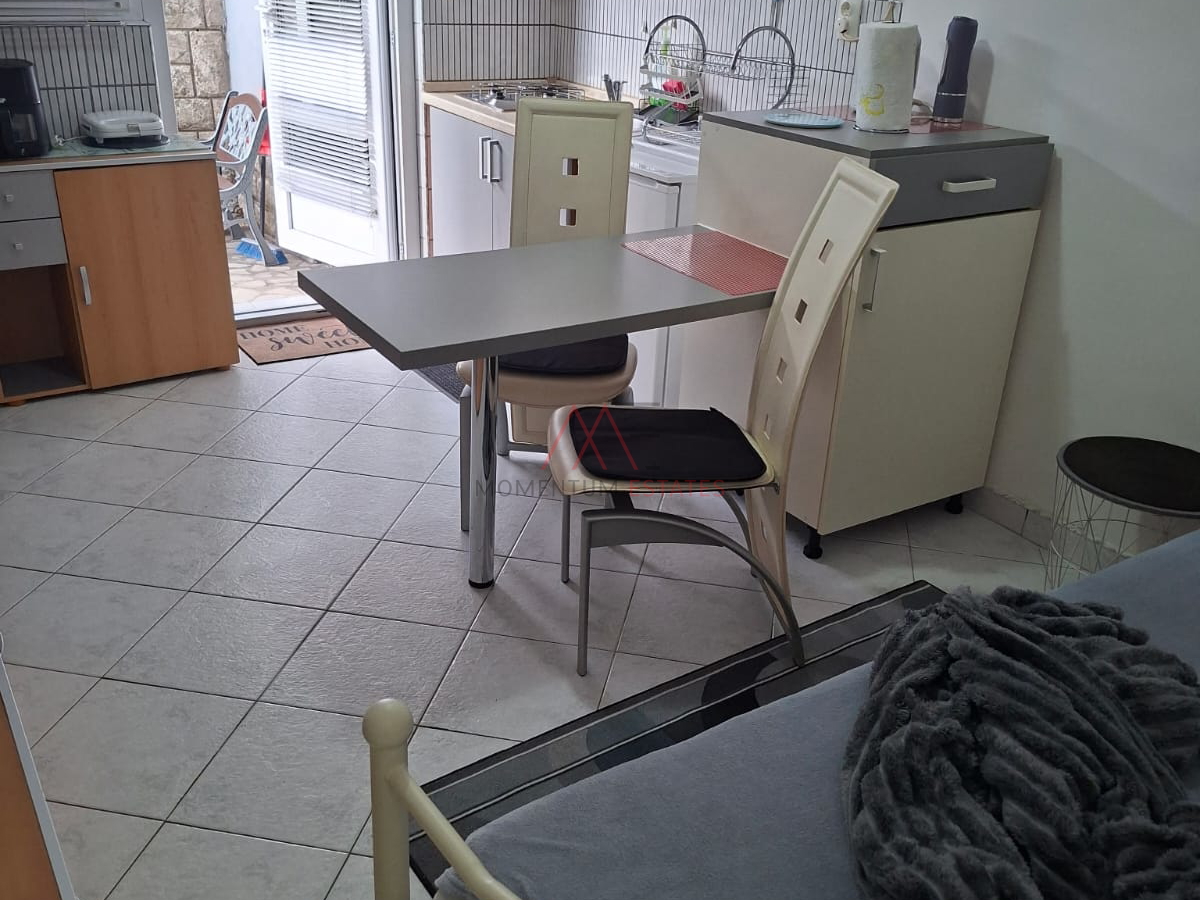 Wohnung&comma; 25 m2&comma; Vermietung&comma; Rijeka - Gornja Ve&zcaron;ica