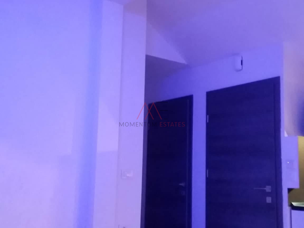 Appartamento, 80 m2, Affitto, Rijeka - Zamet
