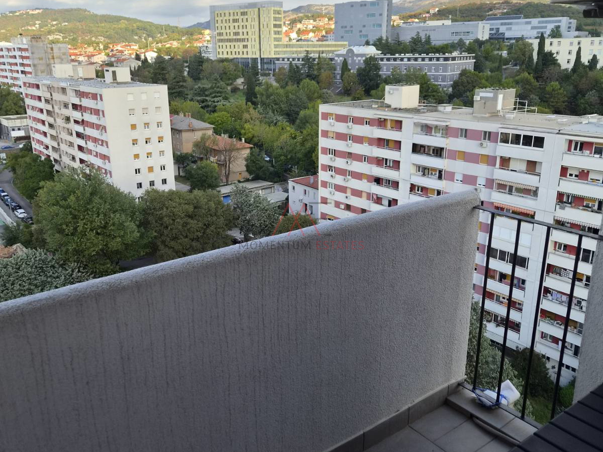 Vojak&comma; 2s&plus;db&comma; renoviran&comma; dugoro&ccaron;no