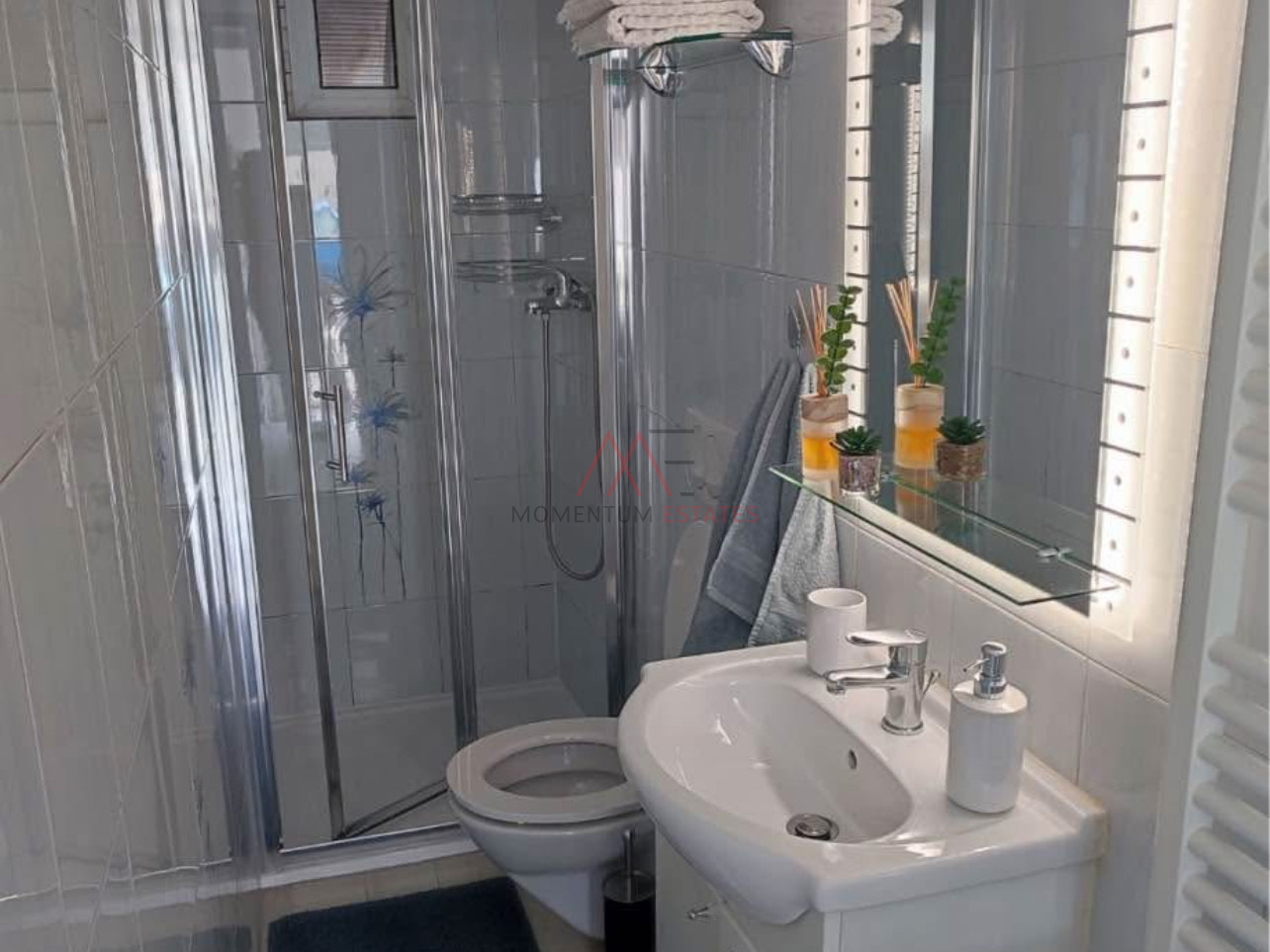 Pahlin,uredan stan za najam,režije uključene