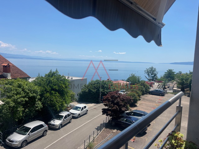 Opatija&comma; stan s parkingom i pogledom na more