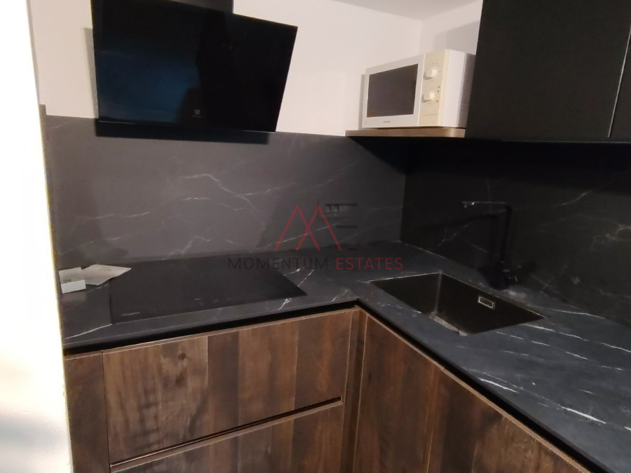 Pe&cacute;ine&comma; dvoeta&zcaron;ni stan&ccaron;i&cacute; za dugoro&ccaron;ni najam