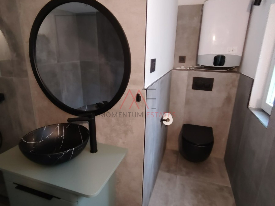 Pe&cacute;ine&comma; dvoeta&zcaron;ni stan&ccaron;i&cacute; za dugoro&ccaron;ni najam