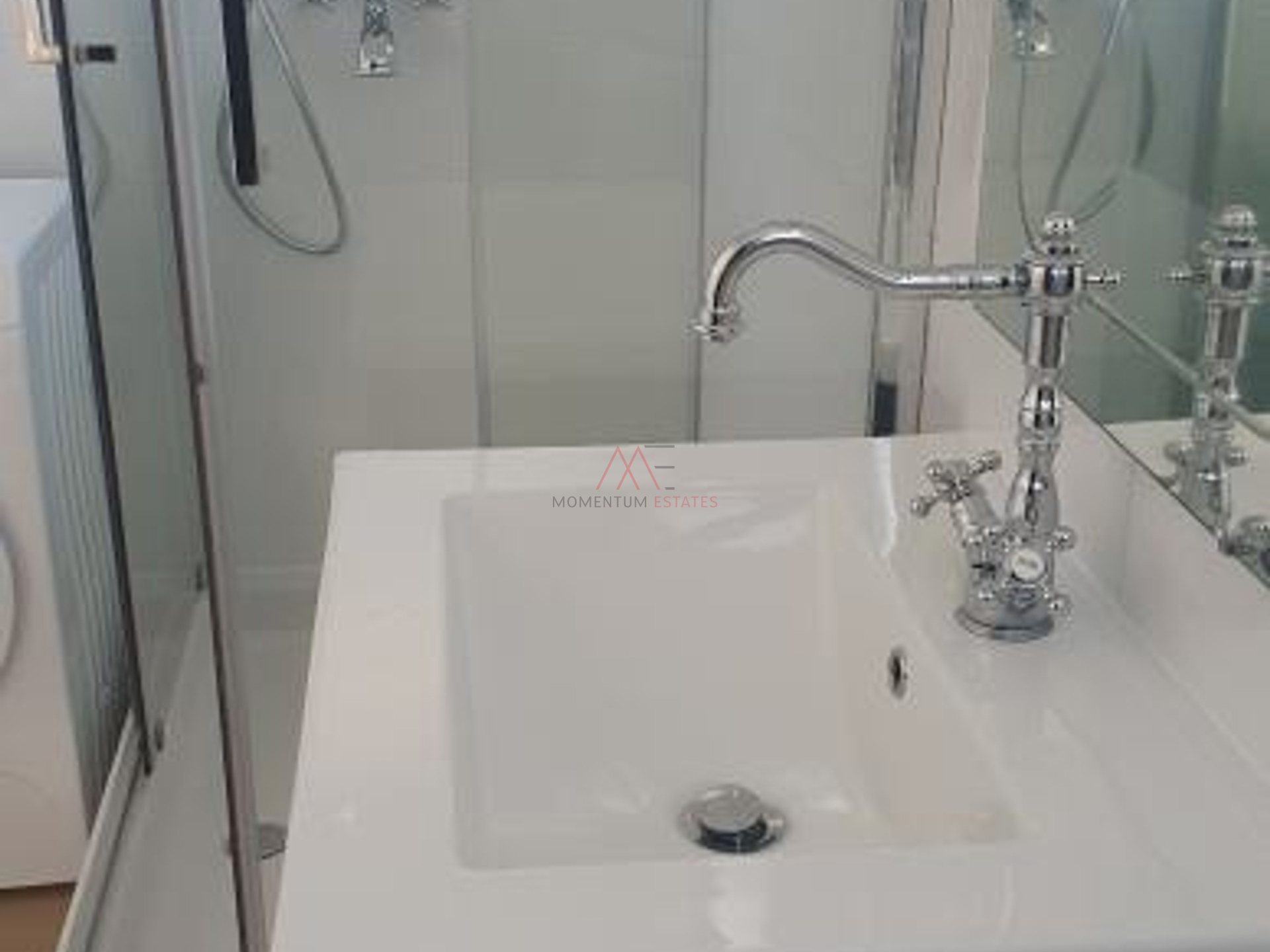 Stanovanje, 60 m2, Najem, Rupa