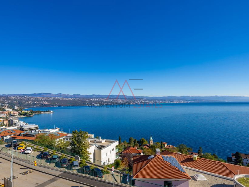 Opatija&comma; luksuzan dizajnerski stan