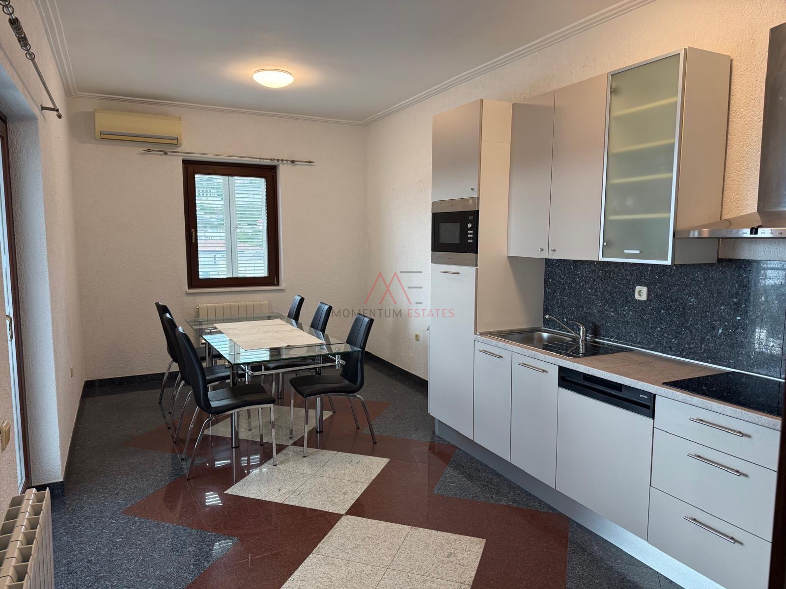 Wohnung&comma; 182 m2&comma; Vermietung&comma; Opatija - I&ccaron;i&cacute;i