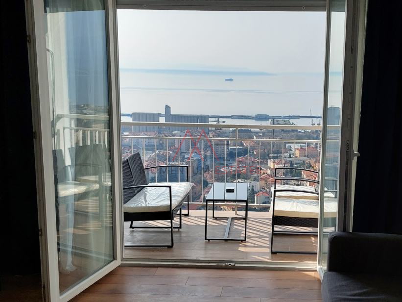 Wohnung, 65 m2, Vermietung, Rijeka - Rastočine