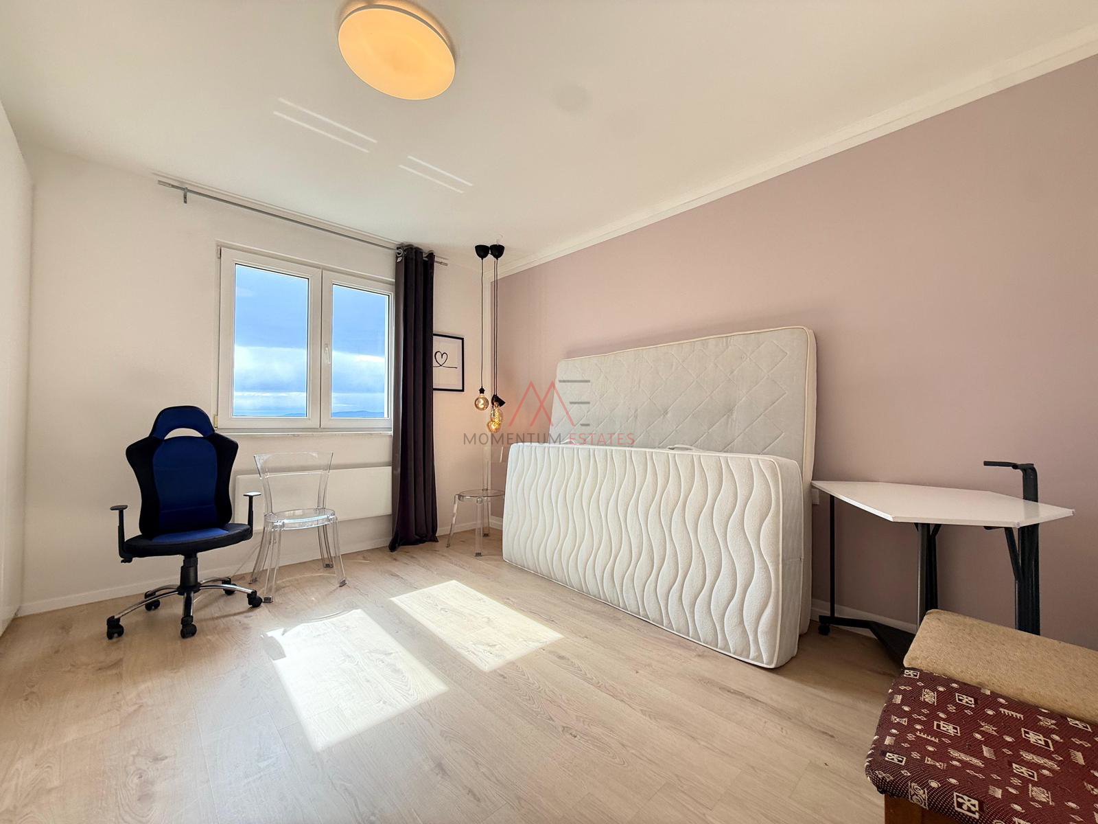 &Scaron;kurinje&comma; 2s&plus;db novo ure&dstrok;eni