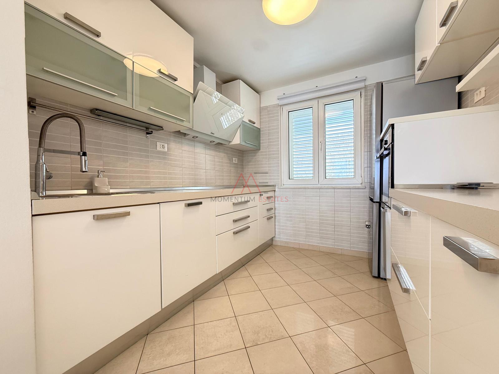 &Scaron;kurinje&comma; 2s&plus;db novo ure&dstrok;eni