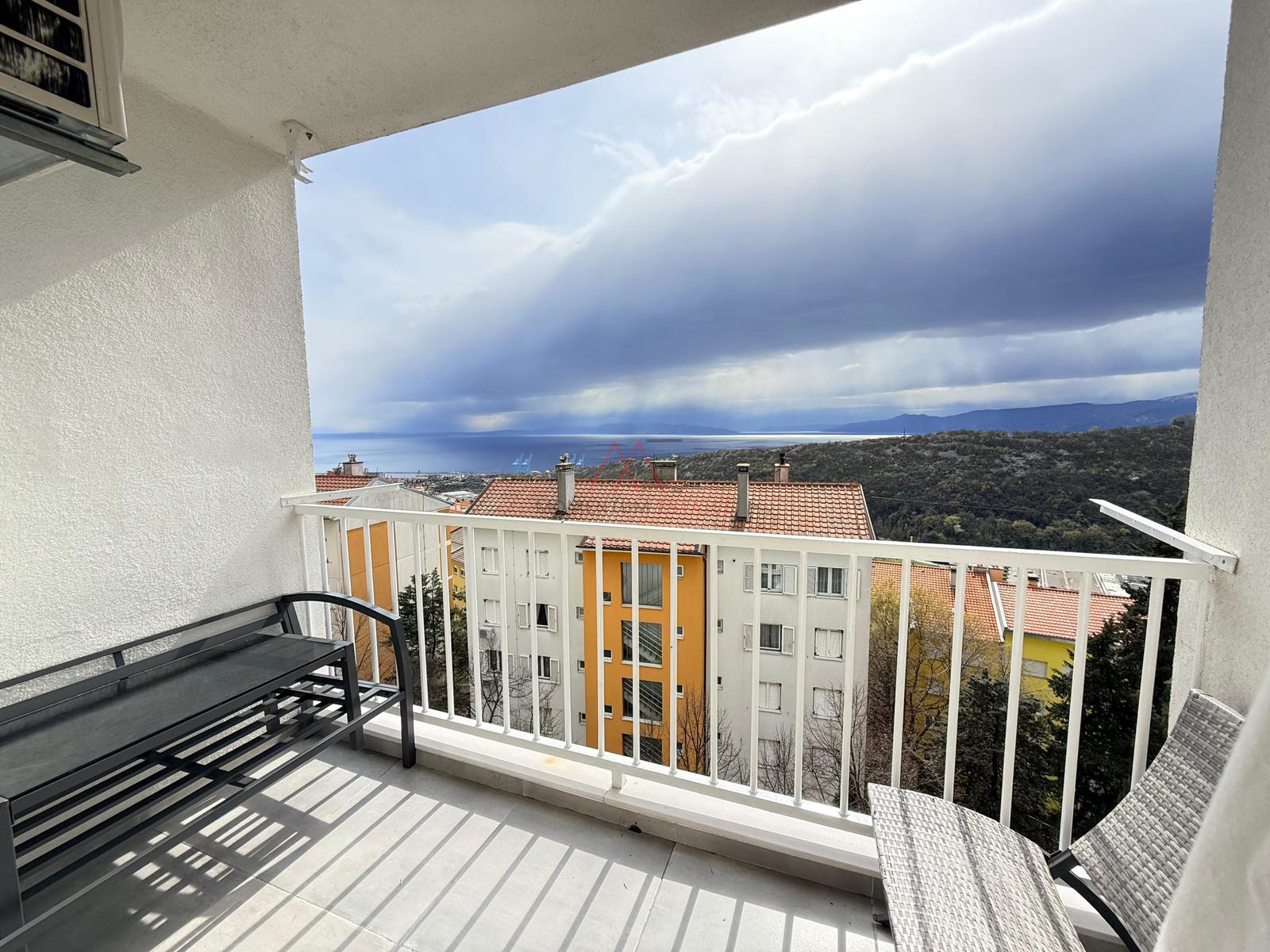 &Scaron;kurinje&comma; 2s&plus;db novo ure&dstrok;eni